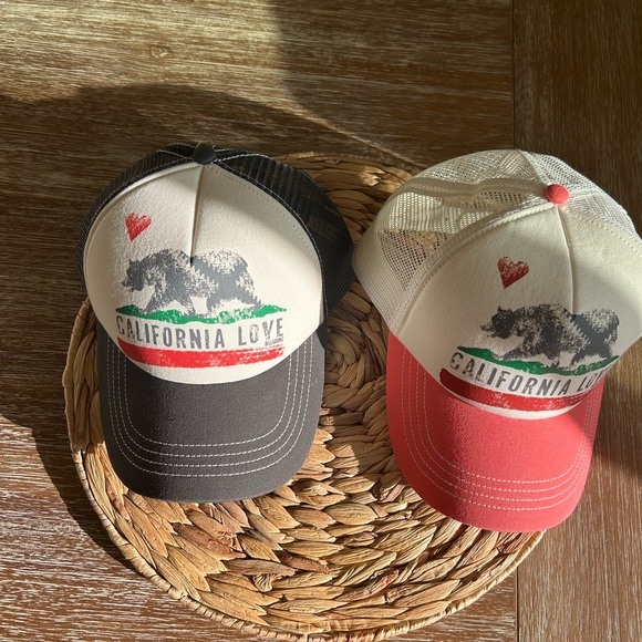 NWOT Duo of 2 Billabong California  Love Pitstop Trucker Hats- Never Worn! - Picture 13 of 14